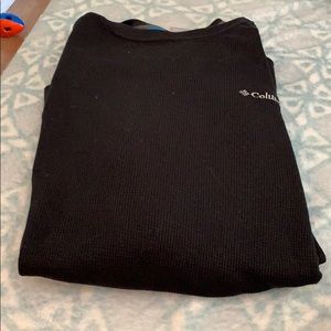Columbia black long-sleeved waffle weave shirt